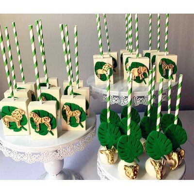 Kiara Lion King, Cake Mousse, Baby Shower Safari Theme, Wild Birthday Party, Cake Pop Molds, Safari Cakes, Animal Cupcakes, Modeling Chocolate, Animal Cake