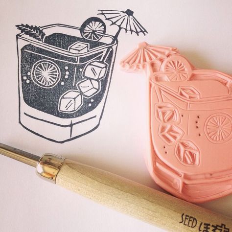 Mojito cocktail stamp handcarved by Natàlia Trias Eraser Stamp Art, Rubber Stamp Carving Ideas, Cocktail Linocut, Carved Stamps Ideas, Stamp Carving Ideas, Diy Rubber Stamp, Rubber Carving, Carving Stamps, Rubber Stamp Design