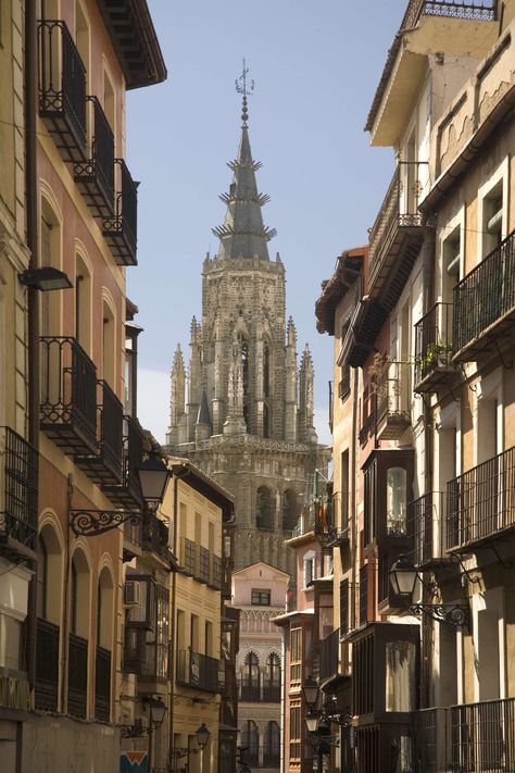 Best Things to Do in Toledo, Spain While Visiting on Vacation - Thrillist 16th Century Art, Spain Tour, Toledo Spain, Medieval City, Gothic Cathedrals, Gothic Cathedral, San Clemente, Gothic Architecture, This City