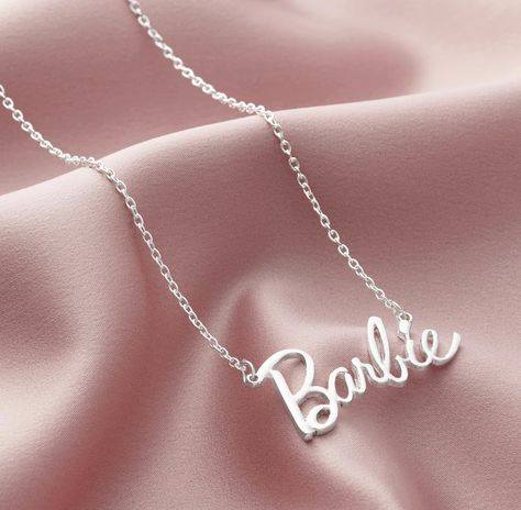 Perfect touch for your halloween costume this year. Below is my assosiate link to buy this product. Barbie Necklaces, Barbie Chain, Necklace Barbie, Barbie Jewerly, Barbie Styles, Barbie Products, Barbie Necklace, Baby Glam, Barbie Jewelry