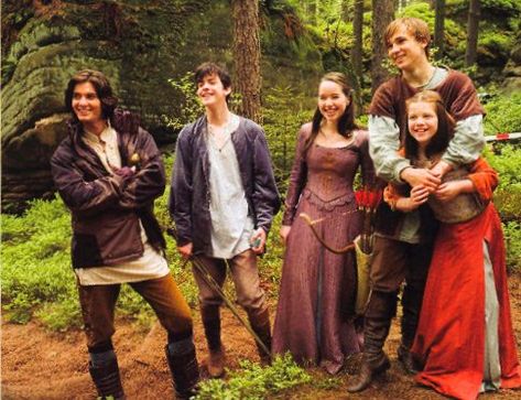 Prince Caspian, Kind Edmund, Queen Susan, King Peter, Queen Lucy. C.s. Lewis, Skandar Keynes, Narnia Cast, Narnia Movies, Narnia Prince Caspian, Lucy Pevensie, Anna Popplewell, Book Of Love, William Moseley