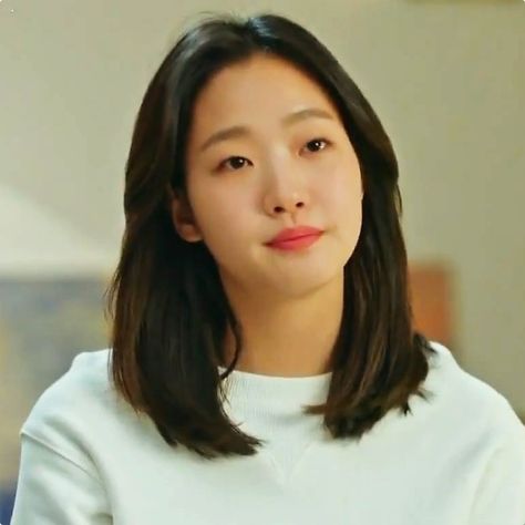 #Kim Go Eun Goblin Ji Eun Tak Hair, Kim Go Eun Hairstyle, Ji Eun Tak Hairstyle, Goblin Haircut, Goblin Hairstyle, Goblin Eun Tak, Ji Eun Tak Goblin, Eun Tak Goblin, Kim Go Eun Hair