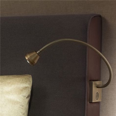 Promemoria, made in Italy: Wanda bed, project by Romeo Sozzi. Bed, Bed Project, Bed Reading Light, Hanging Bedroom Lights, Low Headboard, Headboard Lamp, Bali Villas, Bedside Reading Light, Baby Crib Sets, Reading Lamps