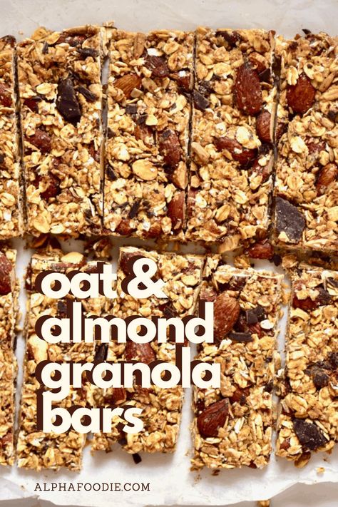 Healthy Peanut Butter Granola, Diy Granola Bars, Easy Homemade Granola Bars, Almond Butter Granola, Diy Granola, Vegan Granola Bars, Homemade Granola Bars Healthy, Granola Bar Recipe, Homemade Almond Butter