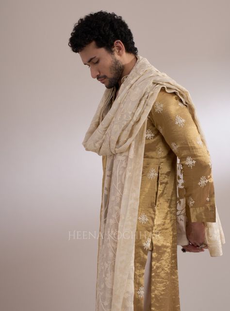 Groom Trends, Sufi Night, Heena Kochhar, Indian Wedding Clothes For Men, Indian Groom Wear, Fashion Models Men, Haldi Outfit, Couple Wedding Dress, Mens Kurta Designs