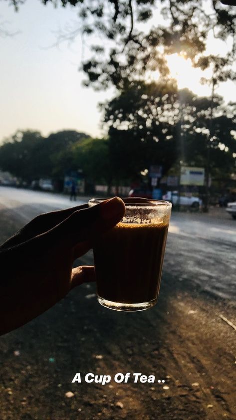 Late Night Chai Snapchat, Barish Chai Pics, Tea Cup Images Beautiful, Chai Pic Snapchat, Tea Instagram Story, Chai Tea Pics, Barish Pics, Chai Photo, Chai Snap