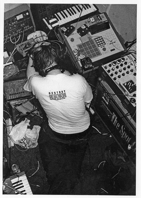 aphex in '92 Twin Photos, Aphex Twin, Trip Hop, Pochette Album, Rock N’roll, Synth Pop, New Rock, Music Aesthetic, Radiohead