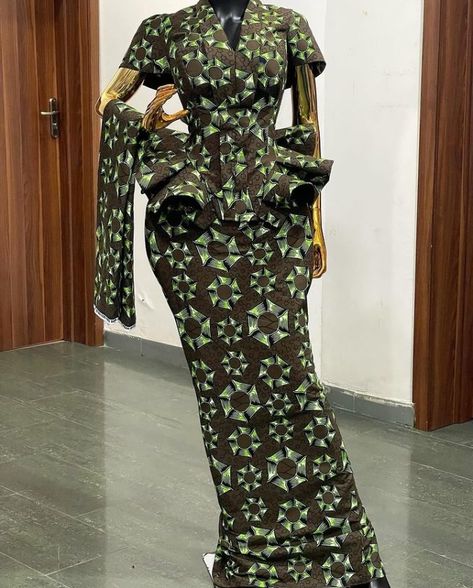 Adire Skirt And Blouse Styles, Latest Ankara Peplum Tops And Skirt, Ankara Skirt And Blouse Styles Peplum Tops, Ankara Peplum Gown Styles, Peplum Blouse And Skirt, Ankara Peplum Skirt, Peplum Skirt And Blouse, Peplum Top With Skirt, Styles For Ankara