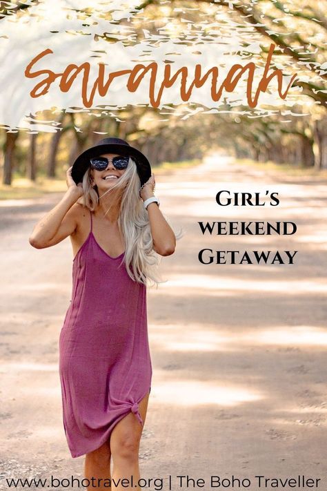 GIRLS GUIDE TO SAVANNAH GEORGIA - The ultimate guide to a Savannah Georgia weekend trip! This blog includes all of the need to know information about traveling for a weekend in Savannah! It has all the best things to do in Savannah Georgia, where to eat in Savanah Georgia, and where to stay in Savannah! Savannah GA is the best getaway for a girl's weekend! | what to wear in Savannah | what to do in Savannah | Savannah Georgia weekend girls trip | Savannah Georgia girls trip Georgia Travel Guide, Great Places To Travel, Girls Weekend Getaway, Georgia Girls, Georgia Travel, Rooftop Bars, Georgia Usa, Perfect Itinerary, American Travel