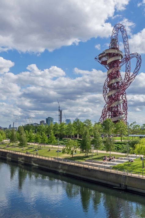 Queen Elizabeth Olympic Park, Olympic Park London, London Anime, Dance Concept, Stratford London, Queen Elizabeth Park, Anime References, Boat Cruise, Temporary Structures