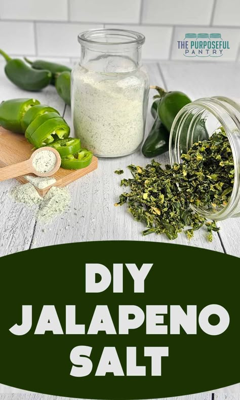 Jalapeno Salt Diy, Jalepeno Lime Salt, Garden Jalapeno Recipes, Freeze Dried Jalapenos, Jalapeno Salt Recipes, Jalapenos Canning Recipes, Jalapeno Ideas, Jalapeno Salt, Infused Salt Recipes