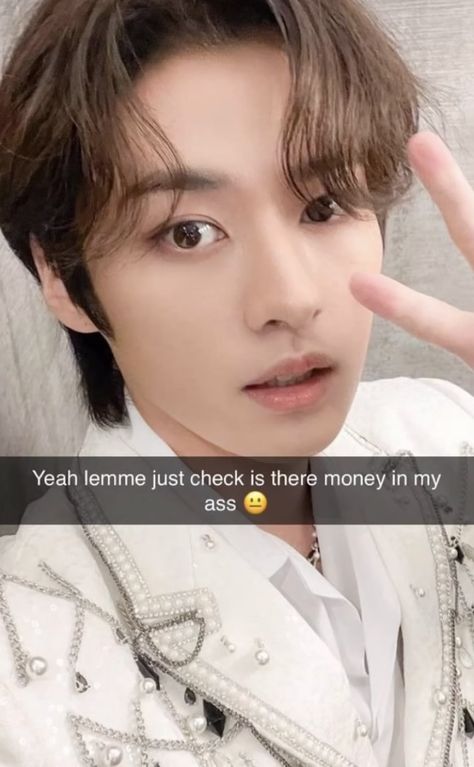 Skz Snapchat, Boys Snap, Kpop Snapchat, Homeless Children, Lee Min, Lee Min Ho, Stray Kids, Snapchat, Quick Saves