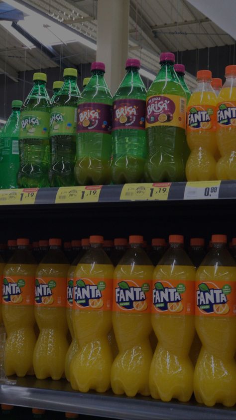 Fanta Drink Aesthetic, Fanta Aesthetic, Mirror Thoughts, Aesthetic Groceries, Robin Core, Fanta Orange, Aesthetic Drinks, Soda Drinks, Gold Aesthetic