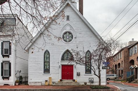 Tour this old chapel that is now a beautiful home – SheKnows Chapel Conversion, Church Conversions, Country Church, Old Churches, Woman Bedroom, Unique Houses, Old Church, Step Inside, My Dream Home