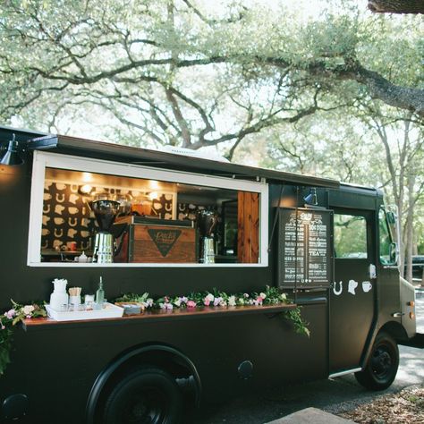 Wedding Food Truck Catering, Coffee Trailers, Bus Cafe, Coffee Bus, Candy Truck, Wedding Food Truck, Catering Truck, Coffee Catering, Foodtrucks Ideas