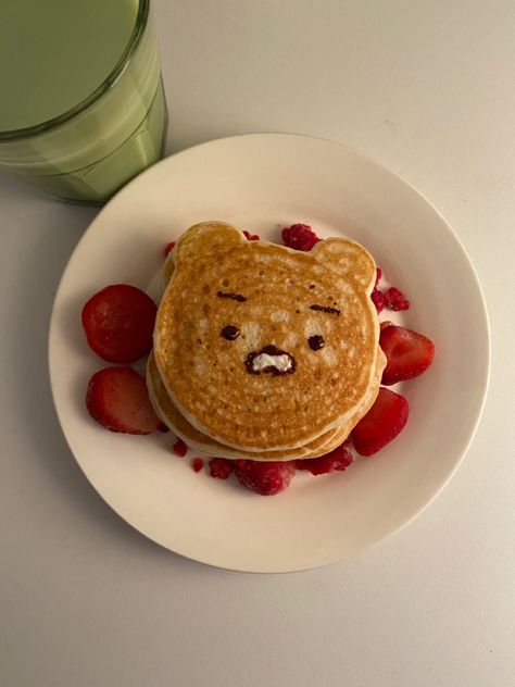 Cute Pancakes Aesthetic, Cute Food Breakfast, Cute Pankaces, Cute Pancakes Ideas, Pancakes Toppings Ideas, Hotcakes Aesthetic, Pancake Aesthetic, Cute Pancakes, Aesthetic Pancakes