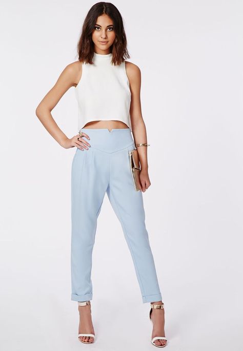 Blue Trousers Outfit, Blue Pants Outfit, Light Blue Pants, Winter Trousers, Daily Outfit Inspiration, Pastel Outfit, Blue Trousers, Stylish Work Outfits, Work Outfits Women