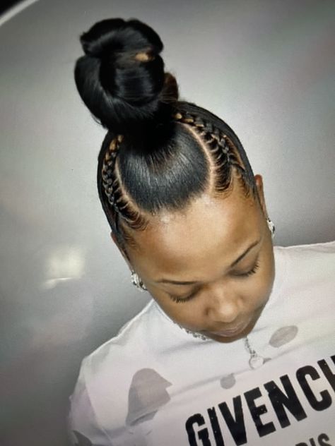 Black Women Simple Hairstyles, Braided High Bun For Black Women, Cornrows Updo, Cute Updos, Black Hair Updo, Black Hair Updo Hairstyles, Black Ponytail, High Ponytail Hairstyles, High Pony