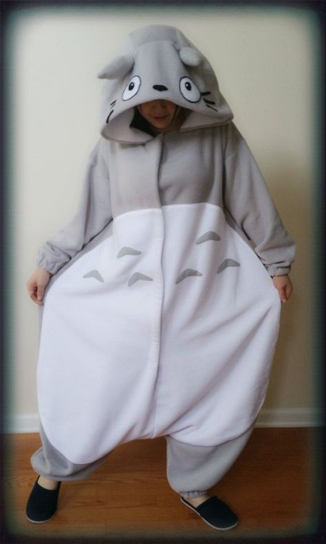 Totoro Onesie, Totoro Costume, Dr Mundo, Neighbor Totoro, Cute Sleepwear, Onesie Pajamas, Cute Pajamas, Little Outfits, My Neighbor Totoro