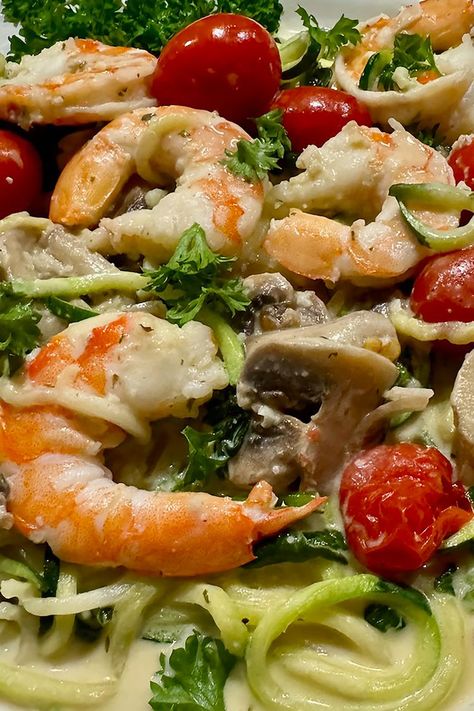 Boursin Cheese, Protein Nutrition, White Mushrooms, Chopped Spinach, Zucchini Noodles, How To Cook Shrimp, Shrimp Recipes, Calorie Diet, Cherry Tomatoes