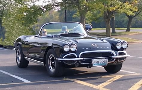 Tim Ohmeyer’s ‘62 Corvette C-1... F.O.R.D.! | BrandAveStudios | stltoday.com Old Cool Cars, Tvd House, 62 Corvette, Oldies Cars, Custom Wheels Trucks, 1962 Corvette, Classical Cars, In With The Old, Custom Lifted Trucks