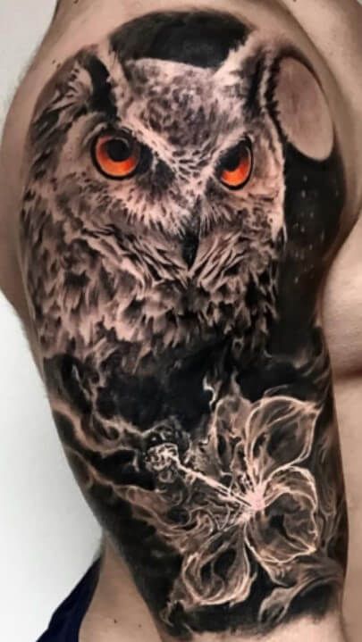 12+ Best Owl Shoulder Tattoo Designs | PetPress Mens Owl Tattoo, Realistic Owl Tattoo, Owl Tattoo Sleeve, Adler Tattoo, Owl Tattoo Drawings, Vogel Tattoo, Small Shoulder Tattoos, Tattoo Inspiration Men, Cool Chest Tattoos