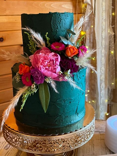 Jewel Theme Wedding Cake, Jewel Tones And Black Wedding, Jewel Tone Birthday Cake, Jewel Tone Wedding Cake Ideas, Dark Jewel Tone Wedding Cake, Jewel Toned Wedding Cake, Wedding Cakes Jewel Tone, Dark Teal Wedding Cake, Jewel Tone Cake