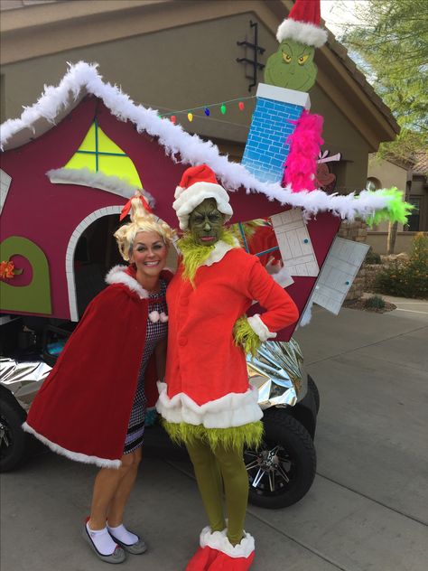 The Grinch golf cart Whoville Float Ideas, Grinch Trunk Or Treat Ideas For Cars, Grinch Golf Cart Decorations, Golf Cart Decorating Ideas Christmas, Grinch Trunk Or Treat, Grinch Parade Float, Grinch Float Parade Ideas, Golf Cart Christmas Parade Ideas, Grinch Parade Float Ideas