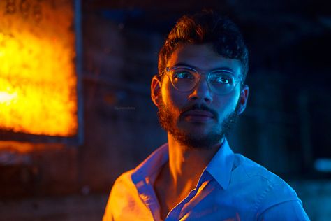 "Tzvi" by Junior Robles -  #fstoppers #Headshots #Portrait #denver #Colors #blue #orange Orange Lighting Portrait, Blue And Orange Lighting Photography, Blue And Orange Lighting, Blue Light Photography, Low Light Portrait, Orange Portrait, Laramie Project, Famous Art Pieces, Contrast Photography