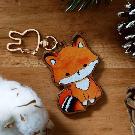 Cute fox keychain made of wood. It is printed on both sides with a slightly shiny protective varnish Size : 5cmX5cmX4mm Plus pendant approx. 4 cm Keep your keys together with this cute little fox. Fox Keychain, North Rhine Westphalia, Cute Fox, Love Painting, Made Of Wood, Both Sides, Diamond Painting, I Card, Fox