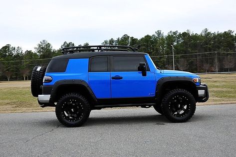 VooDoo Blue Supercharged FJ Cruiser — Davis AutoSports Lifted Fj Cruiser, Custom Fj Cruiser, Fj Cruiser Mods, Voodoo Blue, Lifted Jeep Wrangler, Toyota Cruiser, Jeep Wrangler For Sale, Lifted Jeep, Offroad Jeep