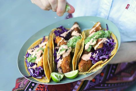 California-Style Crunchy Fried Avocado Taco Recipe Fried Avocado Tacos, Deep Fried Cauliflower, Avocado Varieties, Fried Avocado, Avocado Tacos, Poblano Sauce, Gluten Free Panko, Chipotle Crema, Avocado Taco