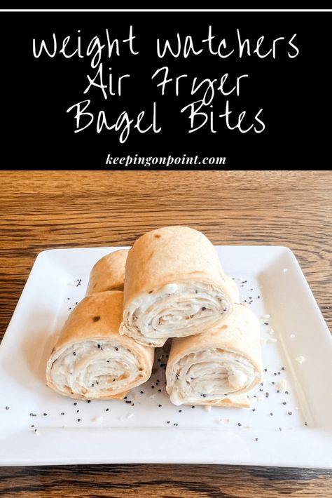 Onion Bagel, Keeping On Point, Sandwich Sides, Everything Bagel Seasoning, Bagel Bites, Pizza Bagels, Bagel Seasoning, Tasty Breakfast, Points Recipes