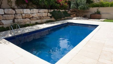 Cheap Inground Pool, Inground Pool Pricing, Homemade Swimming Pools, Small Inground Pool, Kleiner Pool Design, Inground Pool Designs, Pools For Small Yards, Cheap Pool, Building A Swimming Pool