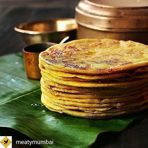 Via @meatymumbai -  Happy Holi! We love celebrating Holi with yummy homemade Puran Poli! What about you? . Tag a friend who loves Holi!  . Photo Credits: @msaggarwal . #meatymumbai #holi #happyholi #indianfood #puranpoli #holifood #bombay #india #zomato #foodporn #foodie #foodphoto #foodgasm #mumbaikar #mumbailife #mumbaiigers #foodstagram #foodlover #foodpic #foodlove #instafood #instayum #mumbai #mumbaifood #yummyinmytummy #instamumbai #everydaymumbai #holifestival #indianfestival Malvani Food, Diwali Dishes, Ugadi Festival, Puran Poli, Sweet Crepes Recipe, Holi Recipes, Crepes Filling, Crepes Recipe, Green Cardamom