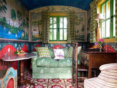 Cabin fever: why people are going wild for custom garden rooms Kit Kemp Interiors, English Cabin, Georgian Windows, Cabin Beds, Firmdale Hotels, Cotswolds Cottage, Kit Kemp, Wendy House, Dado Rail