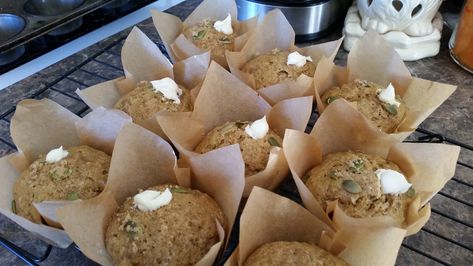 Tim Hortons Pumpkin Spice Muffins Recipe - Genius Kitchen Tim Hortons Pumpkin Spice Muffins Recipe, Tim Hortons Muffins, Spice Muffins Recipe, Spice Ideas, P Is For Pumpkin, Muffin Ideas, Recipes Muffins, Sandwhich Recipes, Muffin Papers