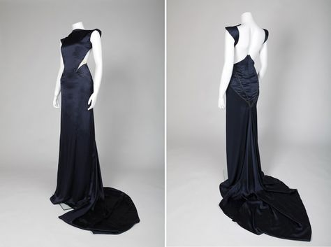 Hogan Mclaughlin, A Game Of Clothes, Game Of Clothes, Old Dresses, Vintage Couture, Satin Gown, Zipper Detail, Fancy Dresses, Wearing Black