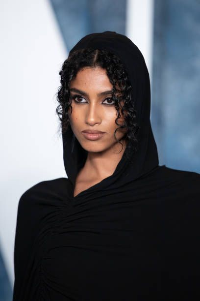 Imaan Hammam, Nba Basketball Art, Make Makeup, Vanity Fair Oscar Party, Vanity Fair, Traditional Dresses, How To Look Pretty, High Res, Getty Images