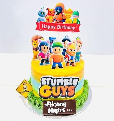 Stumble Guys Cake, Stumble Guys, Family Cake, Birthday Cake Topper Printable, Birthday Cakes For Men, Man Party, Cakes For Men, Cakes For Boys, Man Birthday