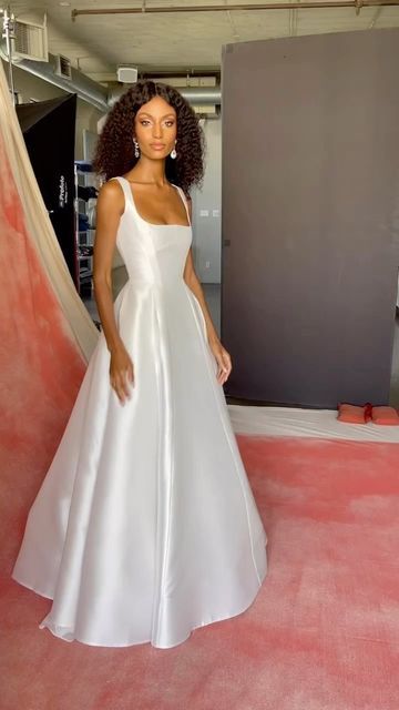 Debutante Dresses, White Ball Gowns, Junior Prom, Sarah Seven, Deb Dresses, Quince Dress, Dream Wedding Ideas Dresses, Dreamy Dress, Fashion Styling