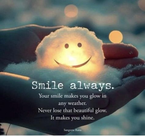 Keep Smile, Beauty Confidence, Sparkle Quotes, Inspirational Smile Quotes, Bible Doodling, New Year Wallpaper, Daily Reminders, Quotes And Notes, Keep Smiling