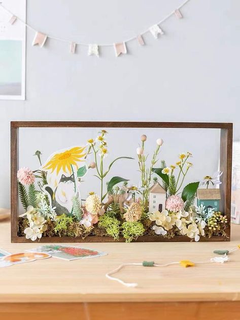 Dried Flower crafts aesthetic Dried Flower Crafts, Crafts Aesthetic, Dried Flower, Flower Crafts, Photo Frame Wall, Photo Frames, Dried Flowers, Frames On Wall, Living Decor