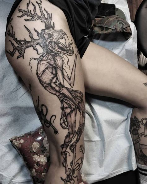 Rhea Ripley Leg Tattoos, Rhea Ripley Tattoo Ideas, Rhea Ripley Tattoo, Wwe Tattoos Ideas, Leg Tats, Thigh Tat, Forearm Tattoo Design, Rhea Ripley, Thigh Tattoos Women