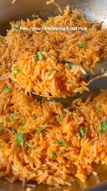 Lunch Recipes Indian, Maggi Recipes, Garlic Fried Rice, Quick Pasta Recipes, Noodle Recipes Easy, Spicy Snacks Recipes, Red Chilli Powder, Easy Rice Recipes, Breakfast Recipes Indian