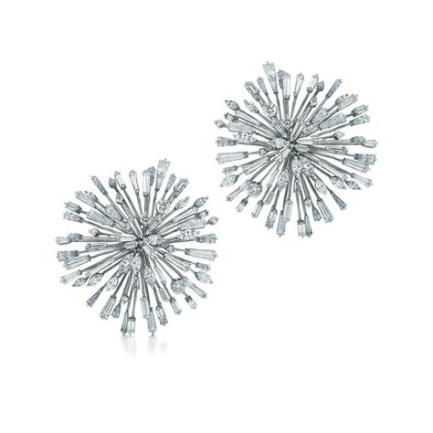 The Sputnik style of these exceptional diamond earrings by Kwiat demonstrate how very sculptural platinum jewelry can be. Photo courtesy Blue And White Crystal, Black Diamond Earrings Studs, Black Diamond Studs, Presents For Wife, Neck Pieces Jewelry, Luxury Christmas Gifts, Earrings With Diamonds, Blue And White Pattern, Diamonds Are Forever