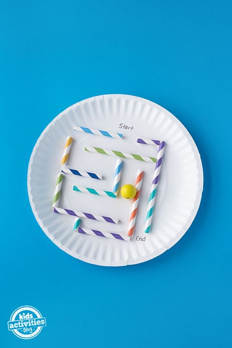 How to Make a Simple Paper Plate Marble Maze Steam Activities Elementary, Makers Space, Elementary Librarian, Makerspace Ideas, Library Girl, Elementary Stem Activities, Marble Maze, Stem Ideas, K Crafts