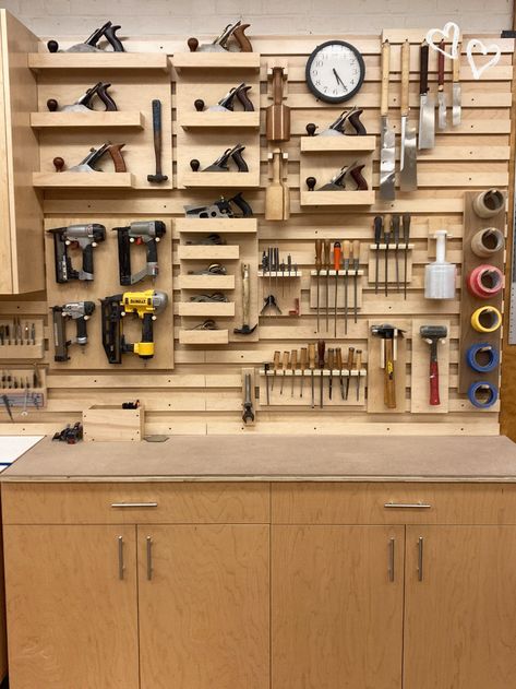 Tool Wall Storage, Outdoor Woodworking Plans, Garage Workshop Layout, Garage Workshop Organization, Workshop Layout, Woodworking Plans Pdf, Woodworking Shop Layout, Tool Storage Diy, Workbench Plans