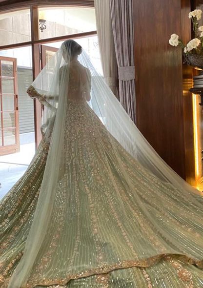 Contemporary Lehenga, Manish Malhotra Bridal Lehenga, Manish Malhotra Bridal, Manish Malhotra Lehenga, Fairytale Bride, Lehenga Bridal, Digital India, Green Tulle, Bridal Lehenga Red