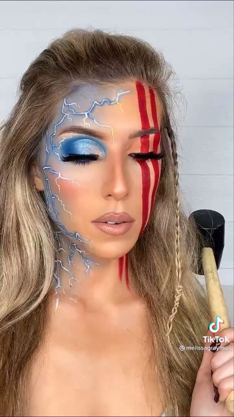 Marvel Characters Makeup, Marvel Makeup Ideas, Army Girl Halloween Costume Makeup, Thor Costume Female, Female Titan Makeup, Hella Makeup Thor, Female Thor Costume, Thor Outfit, Lady Thor Cosplay